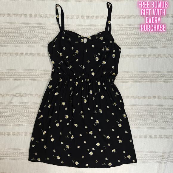 A.U.W. Black Daisy & Bee Print Summer Dress Adjustable Straps Size 1X - Picture 1 of 7